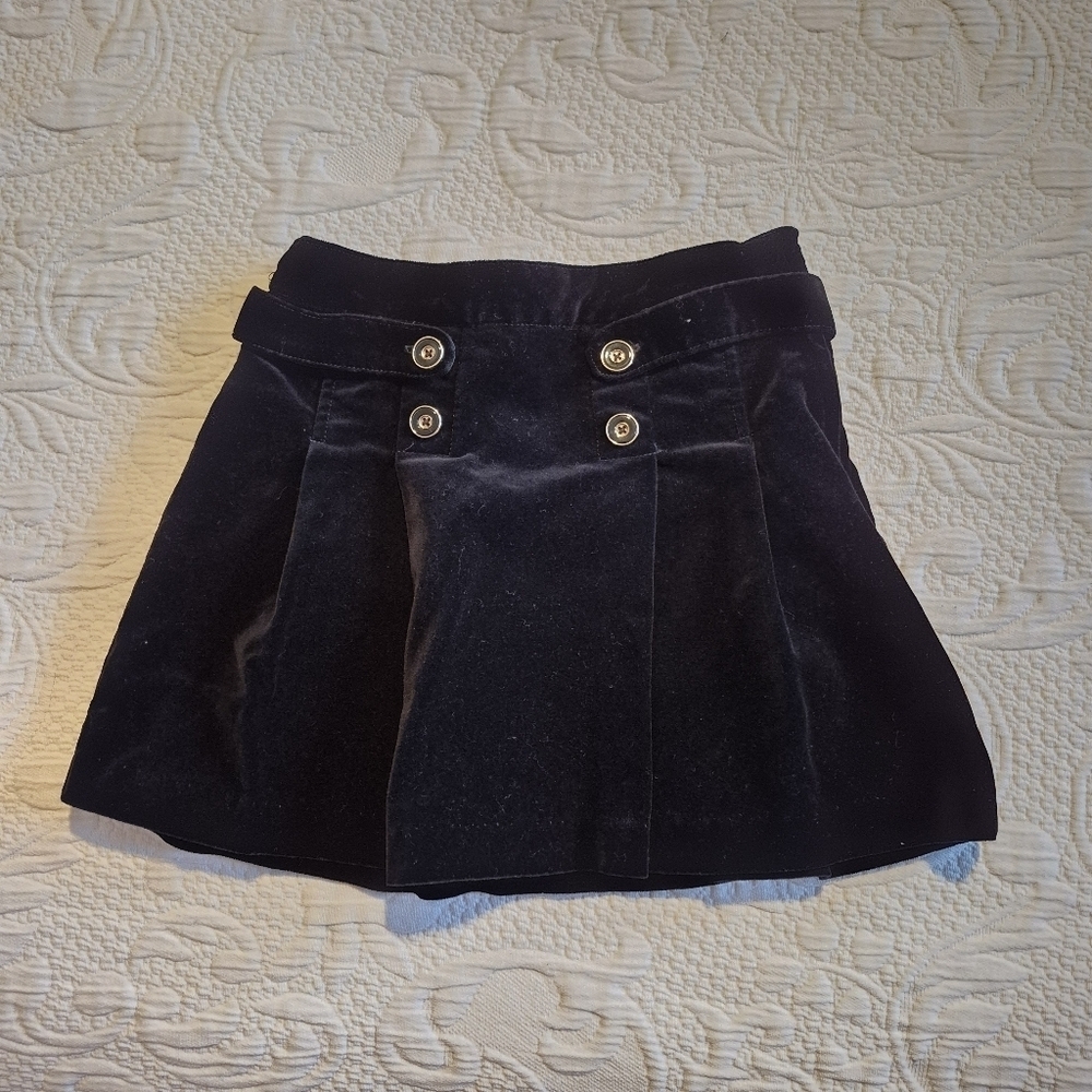 Janie and Jack girls size 6 skirt black velvety adjustable waist, side zip EUC
